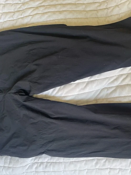 NWT Athleta Trekkie Straight Crop - Picture 5 of 5